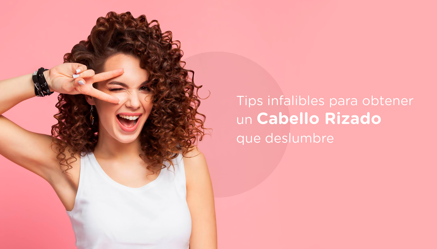 Tips infalibles para obtener un cabello rizado que deslumbre