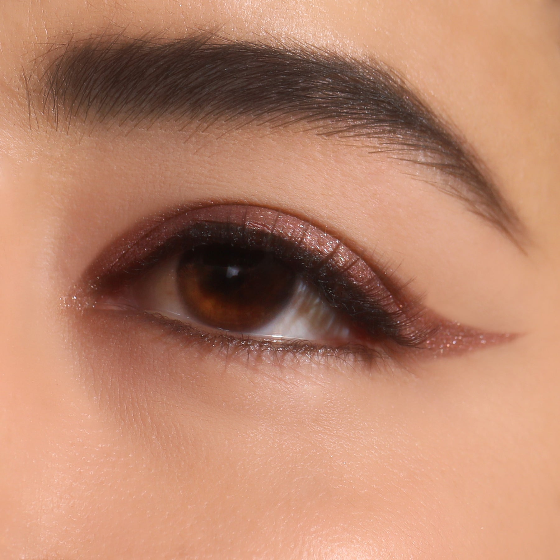 DELINEADOR PARA OJOS STATEMENT SHIMMER LINER - MOIRA