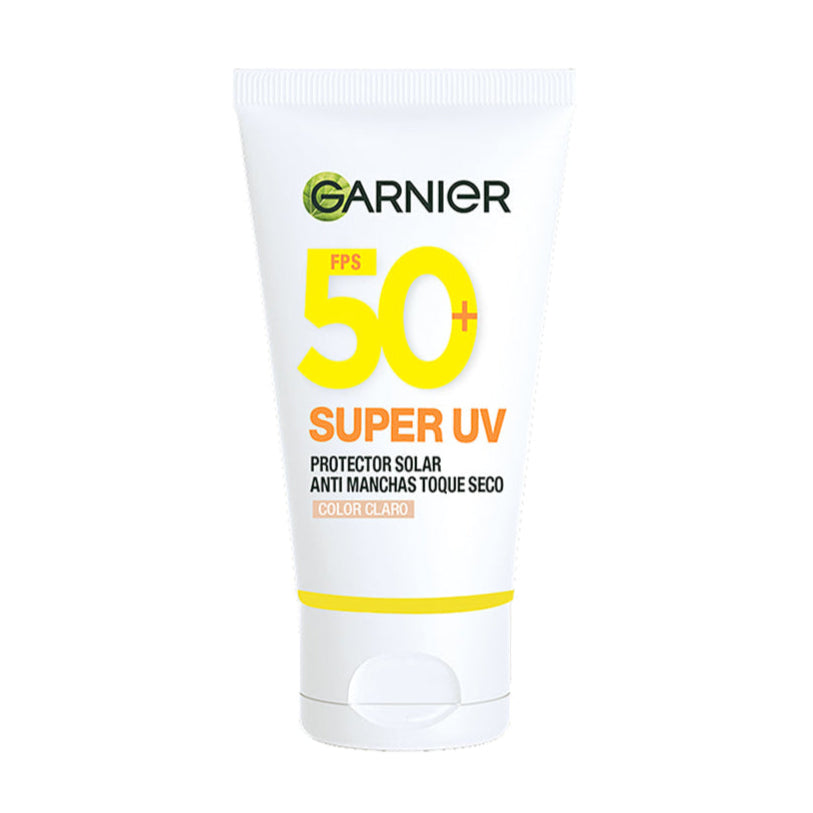 SUPER UV PROTECTOR SOLAR FACIAL TOQUE SECO TONO CLARO VITAMIN C - GARNIER SKIN ACTIVE