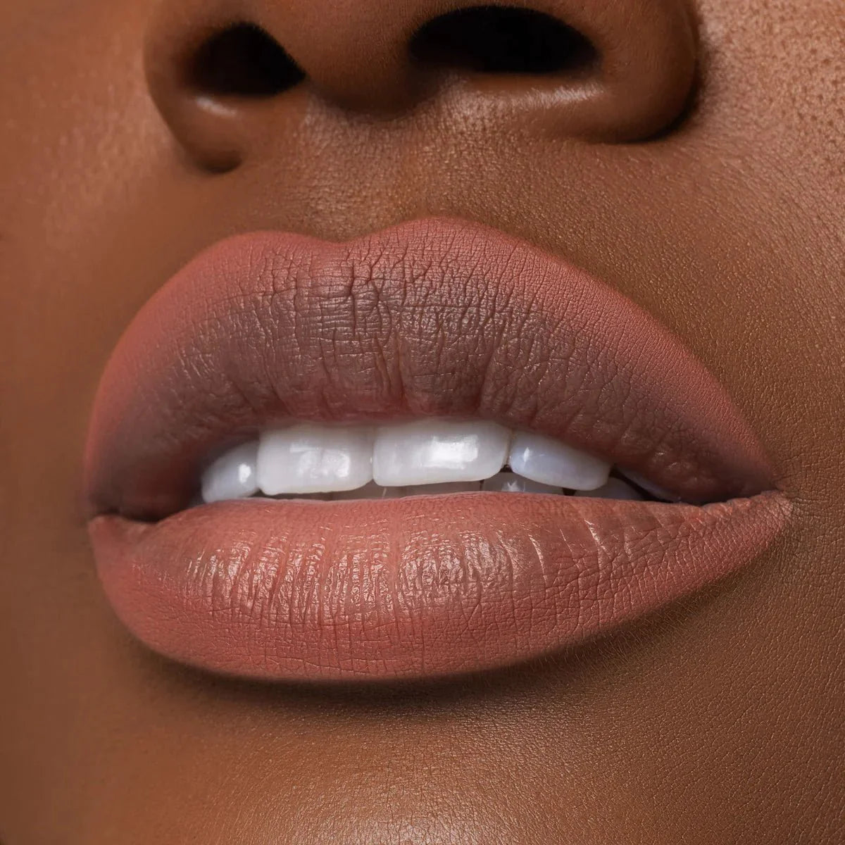 DELINEADOR DE LABIOS NUDE X MATTE - BEAUTY CREATIONS