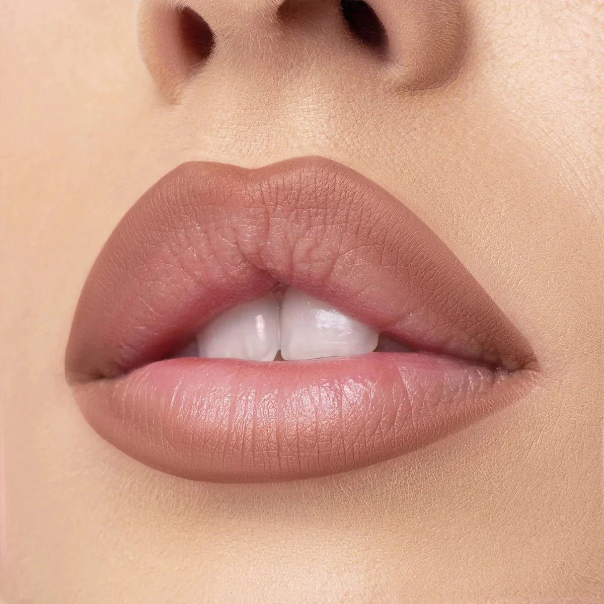 NUDE X DELINEADOR DE LABIOS MATTE - BEAUTY CREATIONS