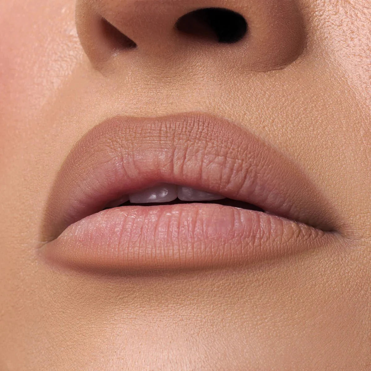 NUDE X DELINEADOR DE LABIOS MATTE - BEAUTY CREATIONS