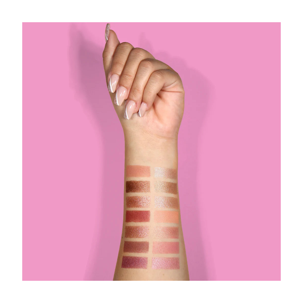 COASTAL CHILL PALTA DE SOMBRAS SUNTAN KISS LA COLORS