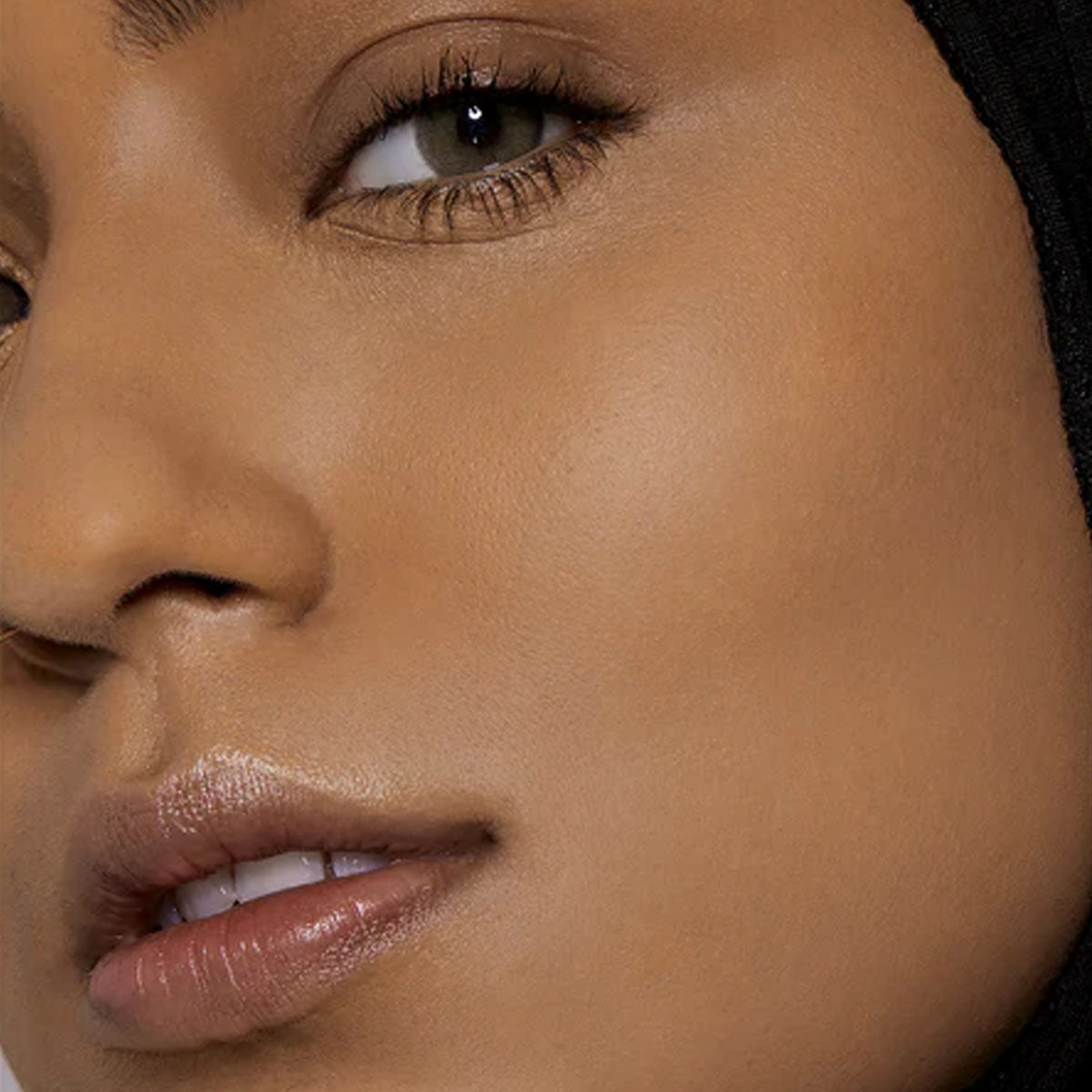 BASE Y CORRECTOR CONCEAL + PERFECT 2 IN 1 - MILANI