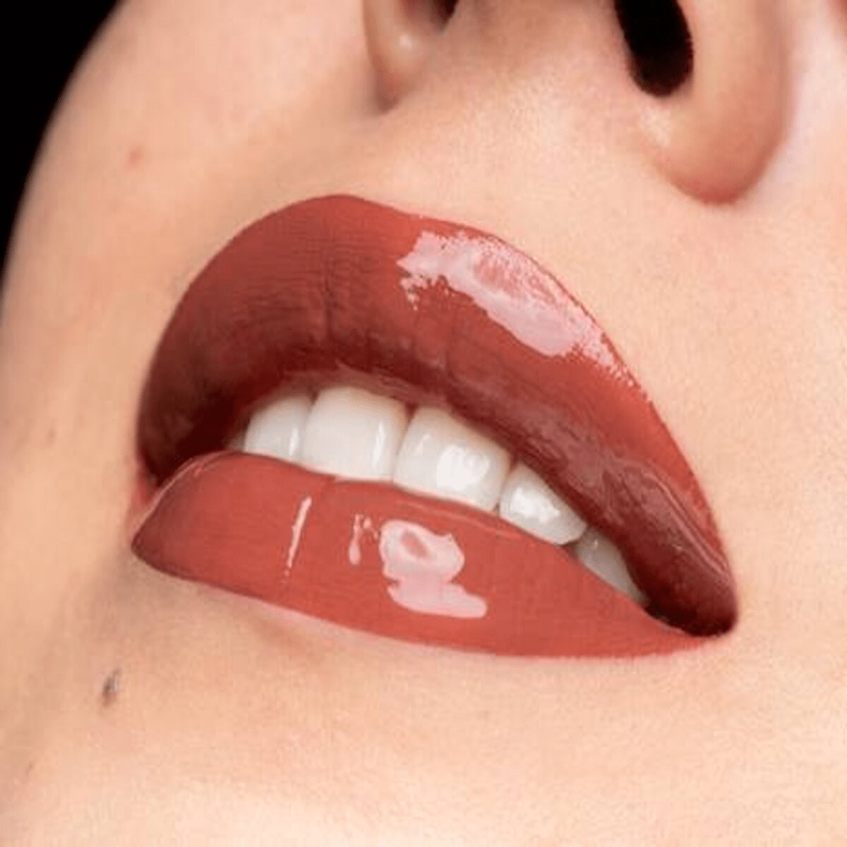SHINE LOUD PRO PIGMENT LIP SHINE BOUNDARY PUSHER NYX PROFESSIONAL MAKEUP