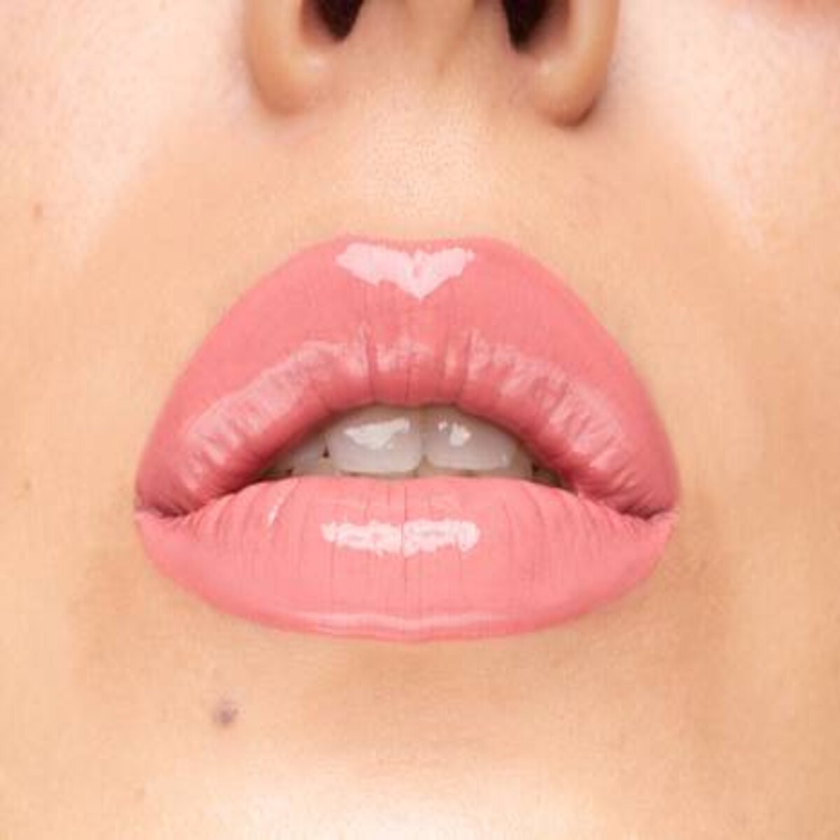 SHINE LOUD PRO PIGMENT LIP SHINE CASH FLOW - NYX PROFESSIONAL MAKEUP