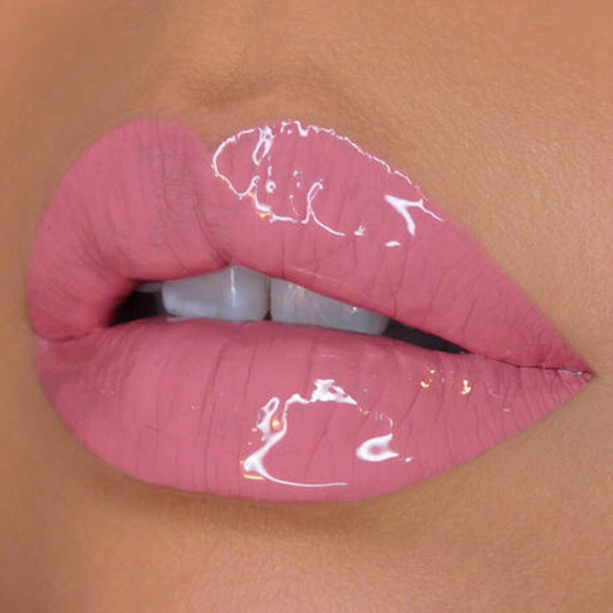 SHINE LOUD PRO PIGMENT LIP SHINE CASH FLOW - NYX PROFESSIONAL MAKEUP