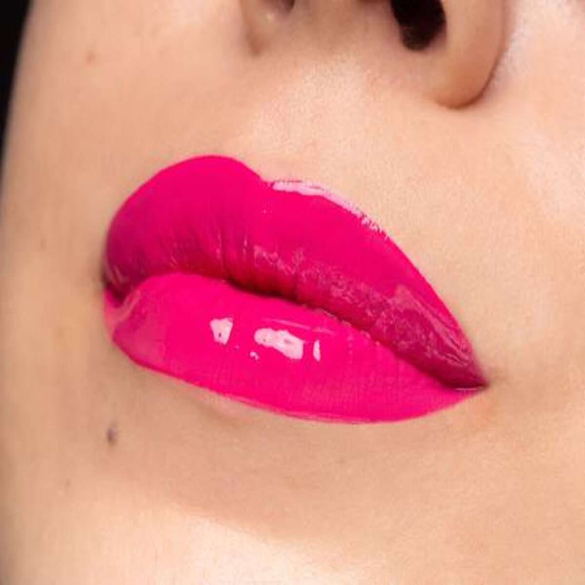 SHINE LOUD PRO PIGMENT LIP SHINE LEAD EVERYTHING - NYX PROFESSIONAL MAKEUP