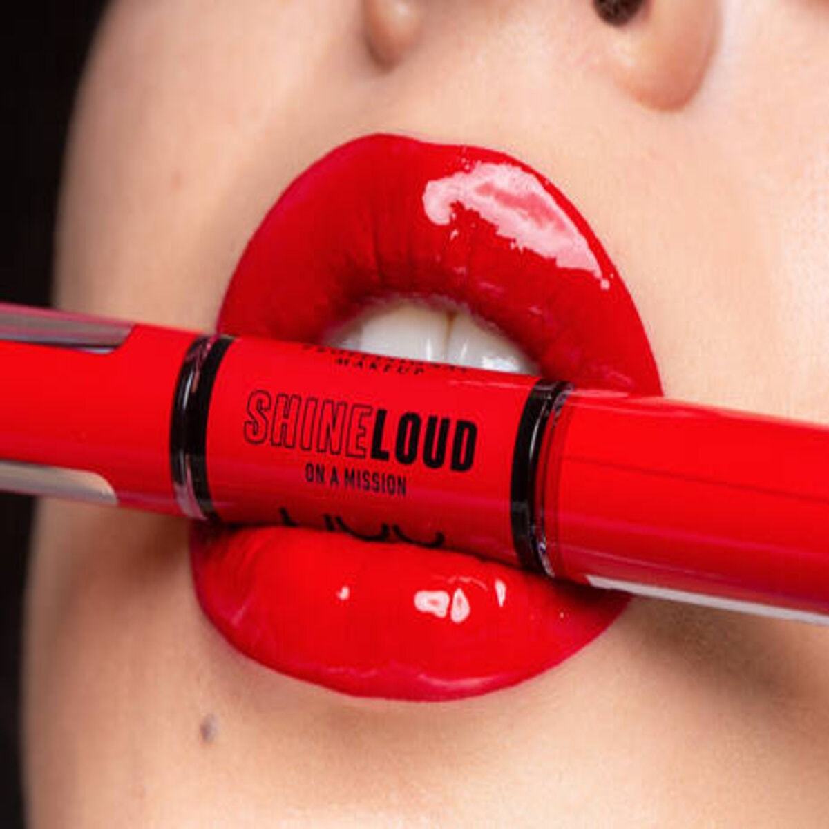 SHINE LOUD PRO PIGMENT LIP SHINE ON A MISSION - NYX PROFESSIONAL MAKEUP