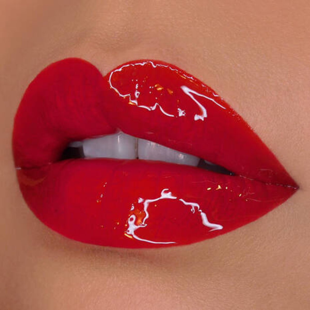 SHINE LOUD PRO PIGMENT LIP SHINE REBEL IN RED - NYX PROFESSIONAL MAKEUP