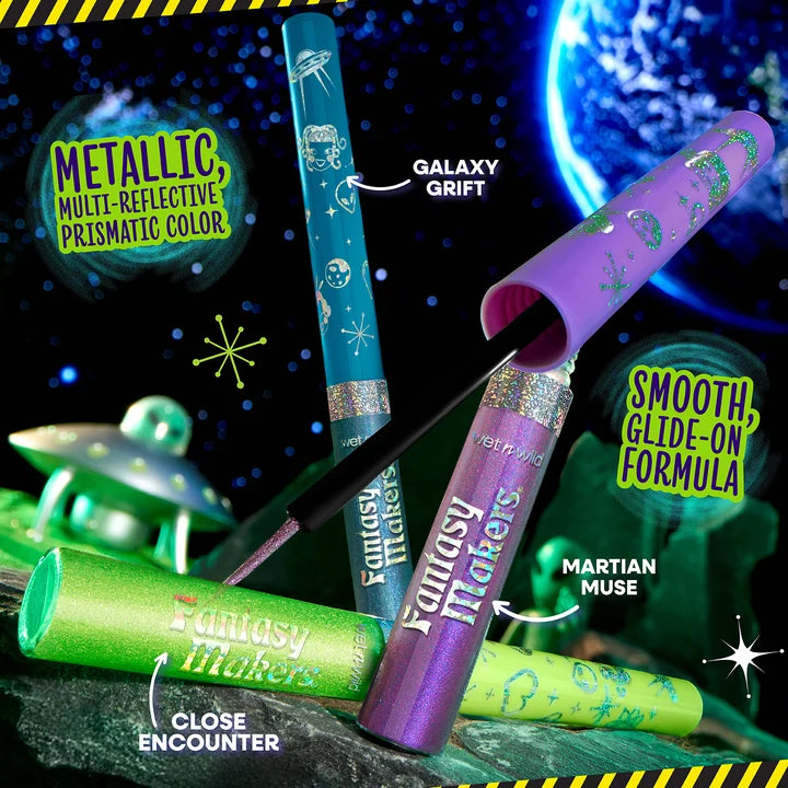 DELINEADOR LÍQUIDO PARA OJOS CON GLITTER CLOSE ENCOUNTER FANTASY MAKERS - WET N WILD