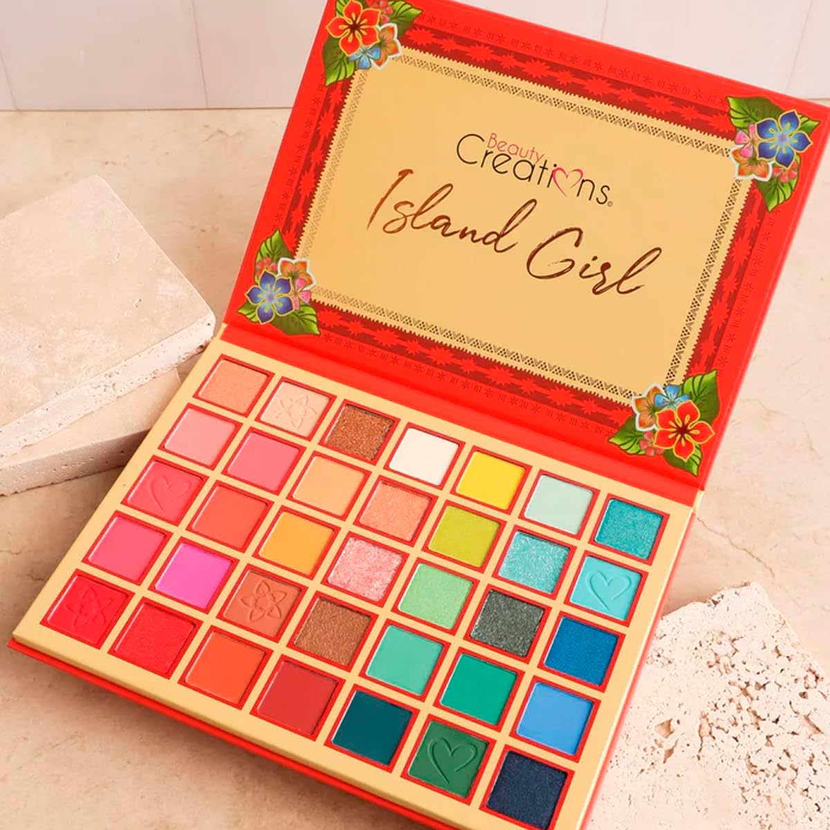PALETA DE SOMBRAS ISLAND GIRL - BEAUTY CREATIONS