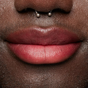 BÁLSAMO LABIAL MATE SMUSHY - NYX PROFESSIONAL MAKEUP