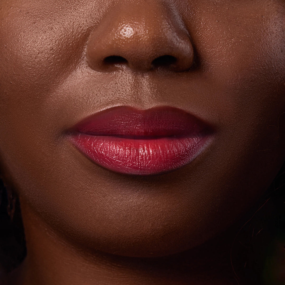 KISS ME LIQUID, TINTA PARA LABIOS - BEAUTY CREATIONS