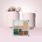 PALETA DE SOMBRAS GIVE ME MOSS + SET DE BROCHAS - BEAUTY CREATIONS