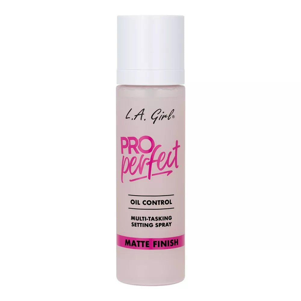 PRO PERFECT SETTING SPRAY - BLURRING MATTE - LA GIRL