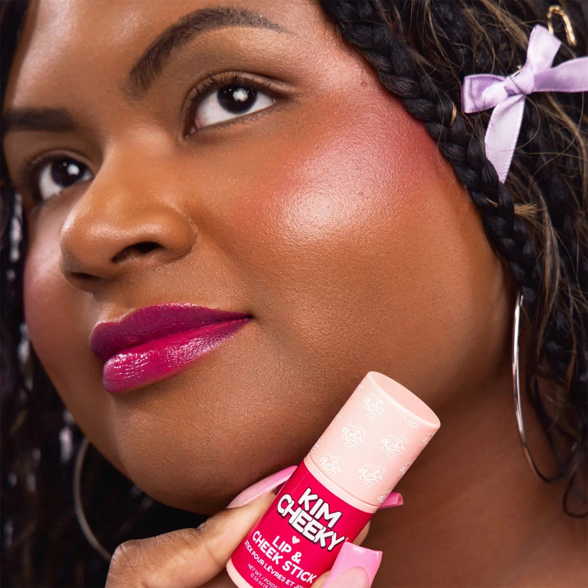 RUBOR EN BARRA PARA MEJILLAS Y LABIOS KIMCHEEKY – KIMCHI CHIC