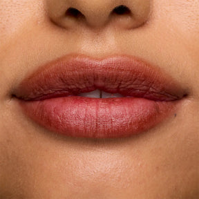 BÁLSAMO LABIAL MATE SMUSHY - NYX PROFESSIONAL MAKEUP