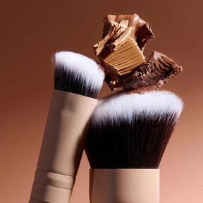 BROCHA CONTORNO E ILUMINADOR - BEAUTY CREATIONS