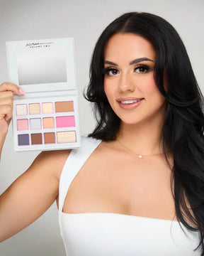 LESDOMAKEUP MULTI USE PALETTE GETTING IT DONE MULTI USE PALETTE - BEAUTY CREATIONS