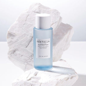 TÓNICO MADAGASCAR CENTELLA HYALU-CICA BRIGHTENING 30ML -SKIN1004